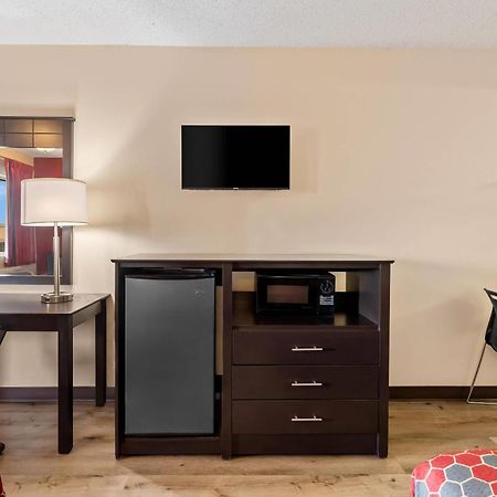 Econo Lodge Fredericksburg Near I-95 Экстерьер фото