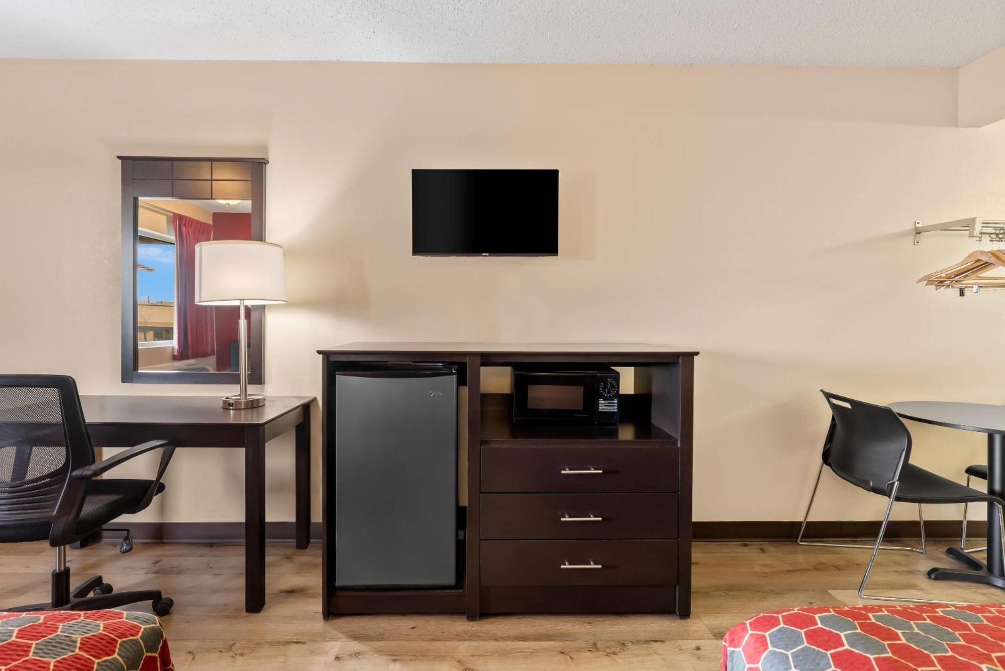 Econo Lodge Fredericksburg Near I-95 Экстерьер фото