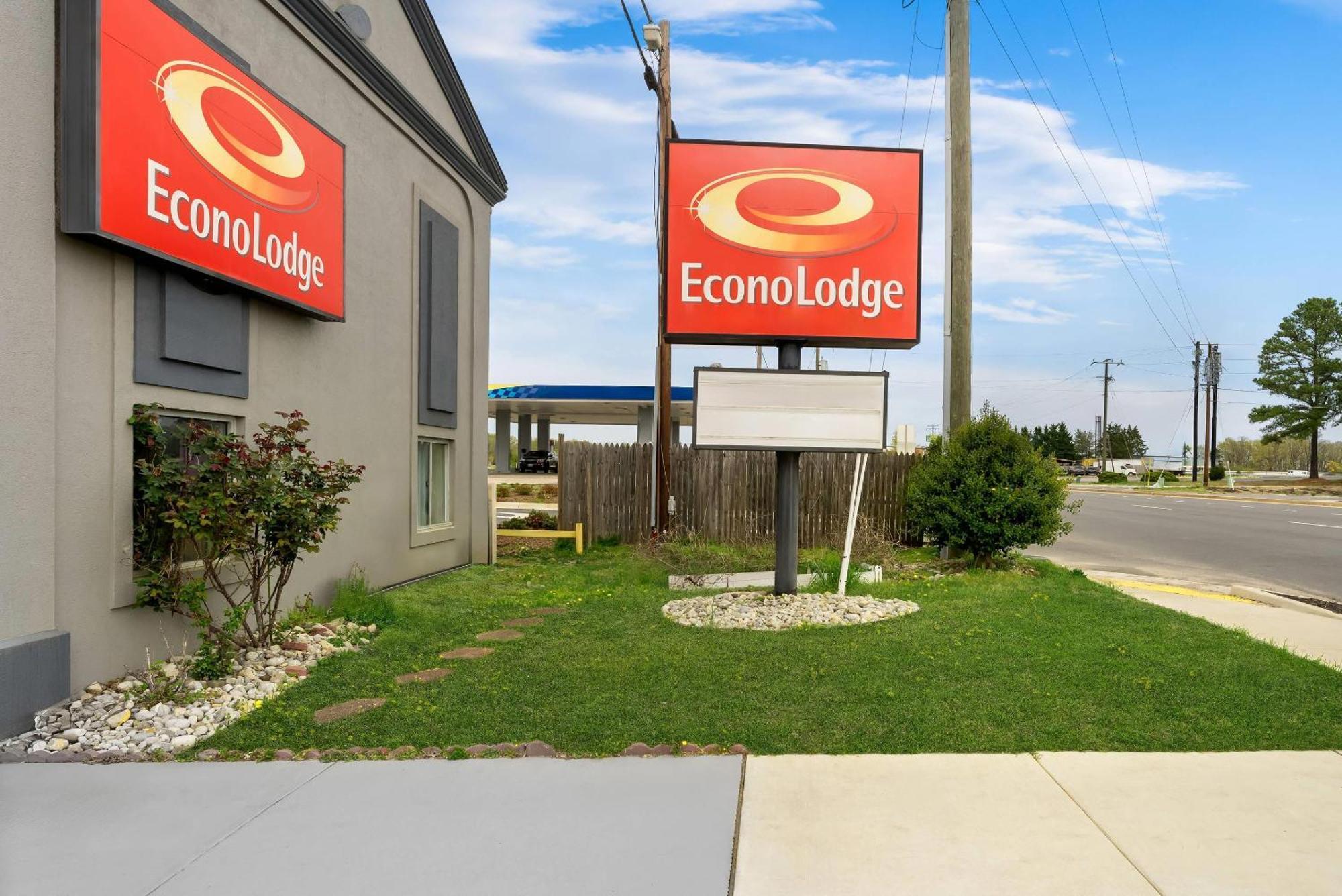 Econo Lodge Fredericksburg Near I-95 Экстерьер фото